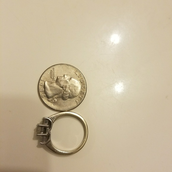 Sz 6.5 WG 3 stone engagement ring - Picture 2 of 2